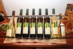 Weinbau Buschenschank Mörth Pommer Weinbau Buschenschank Mörth Pommer